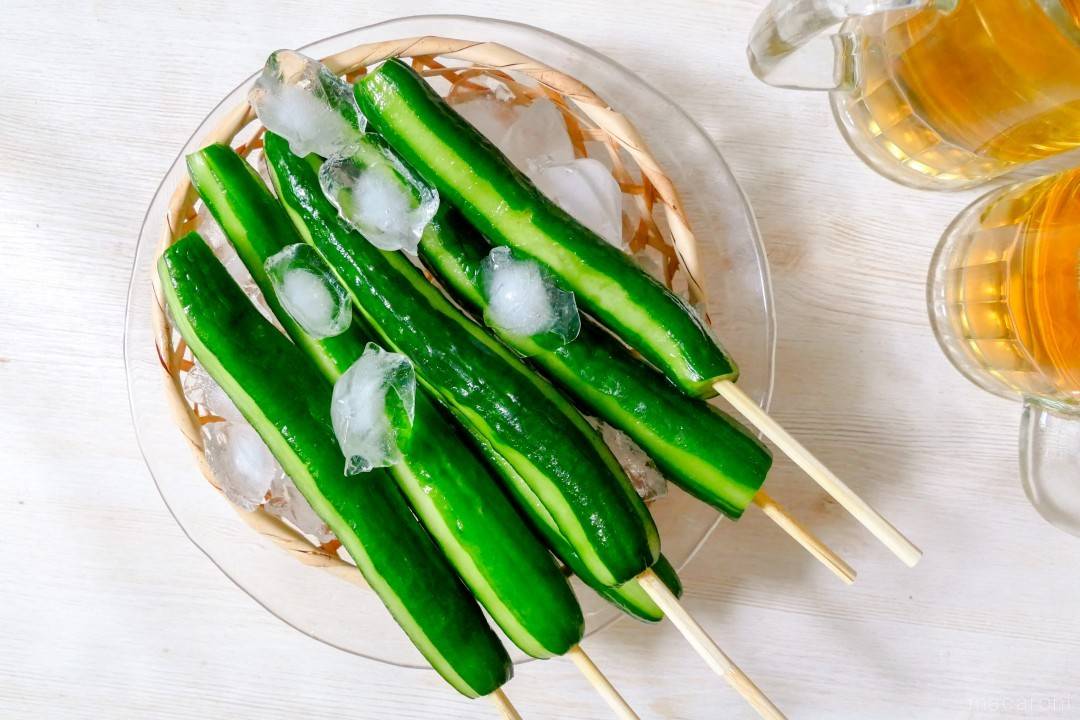 夏祭りの屋台の食べ物を 作ってました😊✨ 子ども達と作って夏祭りごっこをしても楽しいですね👧7月製作 8月製作 夏製作 夏 の製作 保育園製作 保育製作 夏祭りごっこ 室内遊び 室内あそび おうち時間 幼児製作 お店屋さんごっこ おみせやさんごっこ