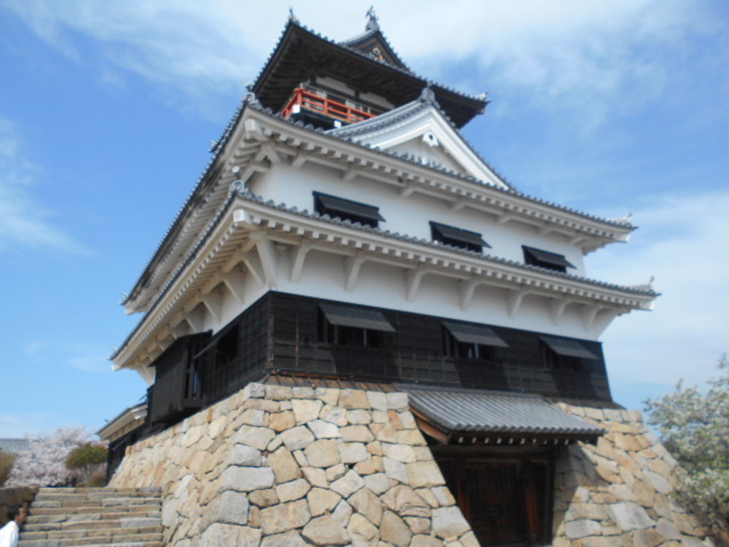 今日は、1年に1度のメモリアル礼拝 召天者記念礼拝 でした。先に天に召された方々を偲び、再び御国で会うことのできる希望を感謝しました✨ .四国中央ゴスペルチャーチ礼拝メモリアル礼拝四国中央市