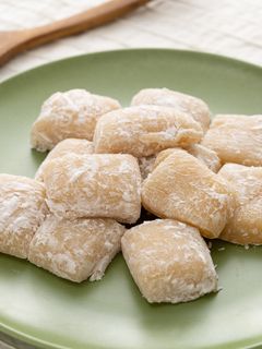 シロカ 全自動ホームベーカリー20メニュー 1斤タイプ 餅つき機 糖質オフパンコース レシピ付 マルコメ監修おうちベーカリー SB-1Dホームベーカリー 餅 シロカ siroca SHB-712 全自動ホームベーカリー パン チーズ ヨーグルト ジャム バター 餅つき機 もち –Kitchen