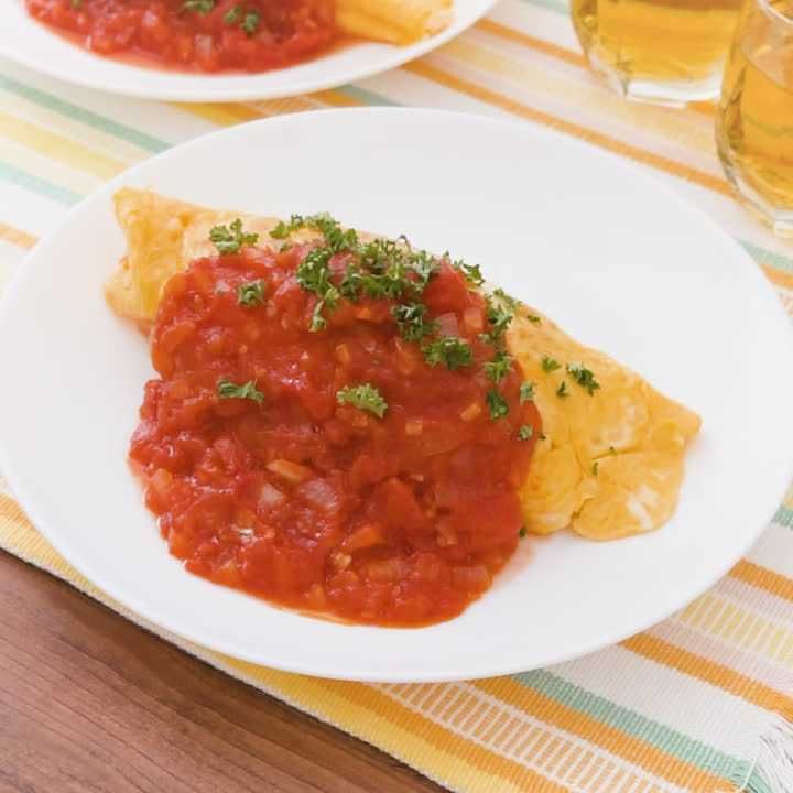 卵がとろとろ！トマト缶でコク深いオムハヤシを作るためのコツとポイントを紹介！ 我が家の人気レシピ- だれウマ