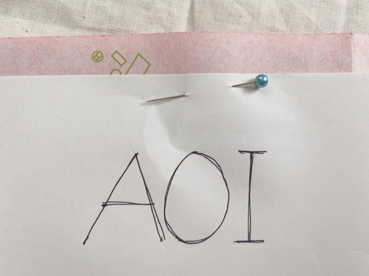 手縫いベビースタイ 刺繍入り *051cocoLEE