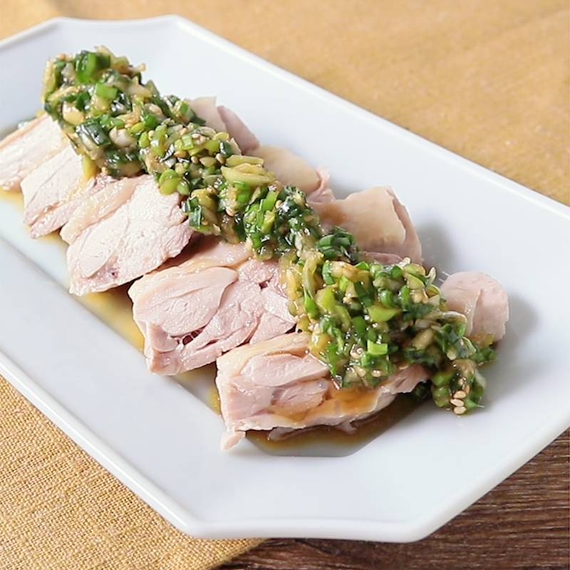 サイゼリヤ 蒸し鶏の香味ソース レシピTikTok