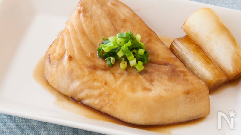 めかじきの磯部焼き今回は @aichan_recipe さんの投稿をご紹介させて頂きます👩🏻‍🍳🌱 Posted @withregram• @aichan_recipe 作ってみたいと思ったら いいね・保存 を是非お願いします♡ 更新の励みになります☺ 魚史上最もおいしい？！ めかじきの磯辺焼き自信