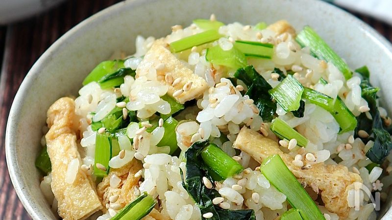 ひき肉と小松菜の混ぜごはん