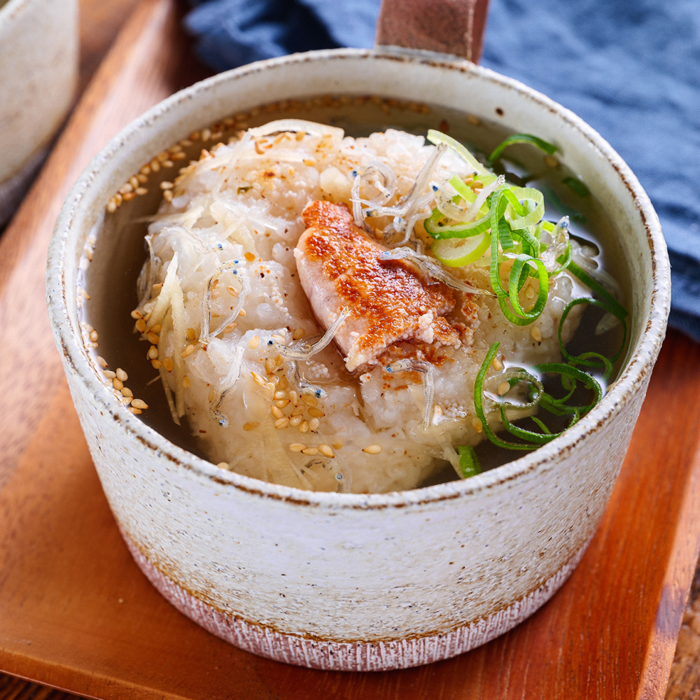 冷凍してあった鯛めしで「鯛だし茶漬け」as