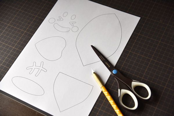 壁面飾り 焼き芋パーティー - Draw freelyminne byGMOペパボ 国内最大級のハンドメイド・手作り通販サイト