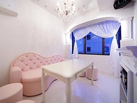 東京 推し活 レンタルスペースTikTok