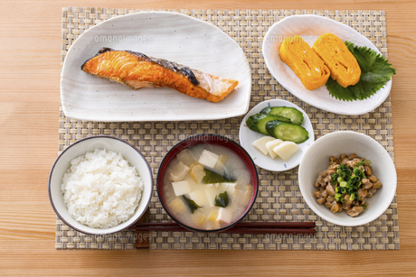 和食の朝ごはんの写真素材57204566- PIXTA