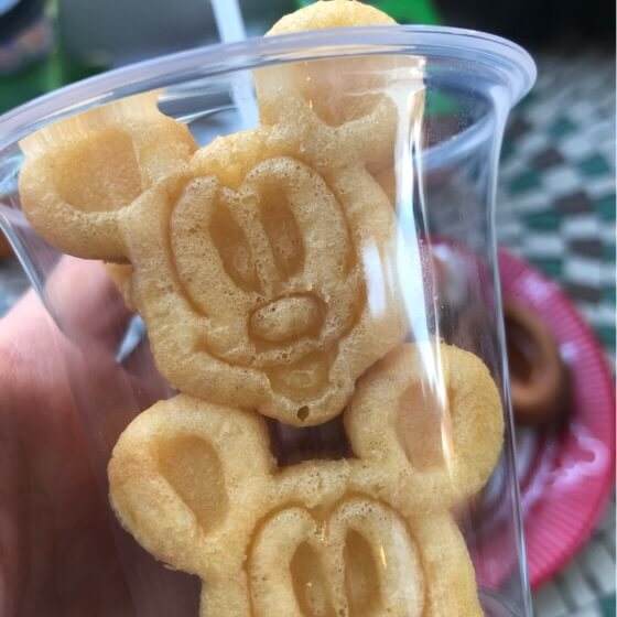 東京ディズニーランドの食べ物 14選 食べ歩き～レストランも♡aumo アウモ