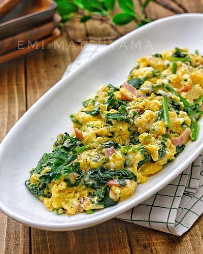 レンジで簡単！もやしとベーコンの巣ごもり♪ レシピ・作り方 by ちえ'sキッチン - 楽天レシピ