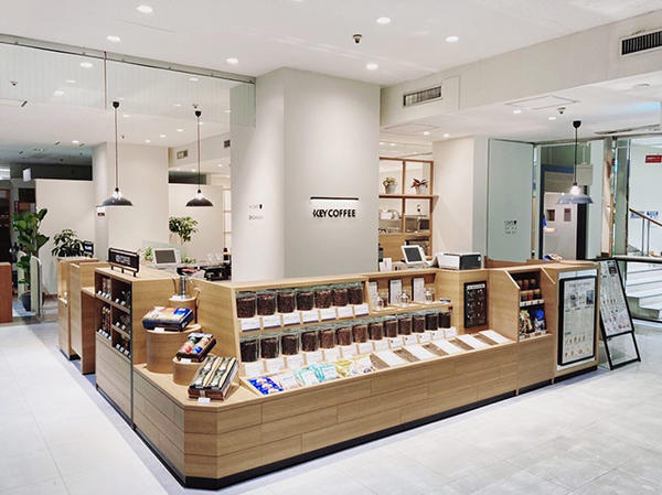 店内にディスプレイした生豆=堺筋本町「The Coffee Market Lab」 - 船場経済新聞