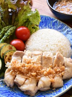 ガーリックでやみつきチキンライス