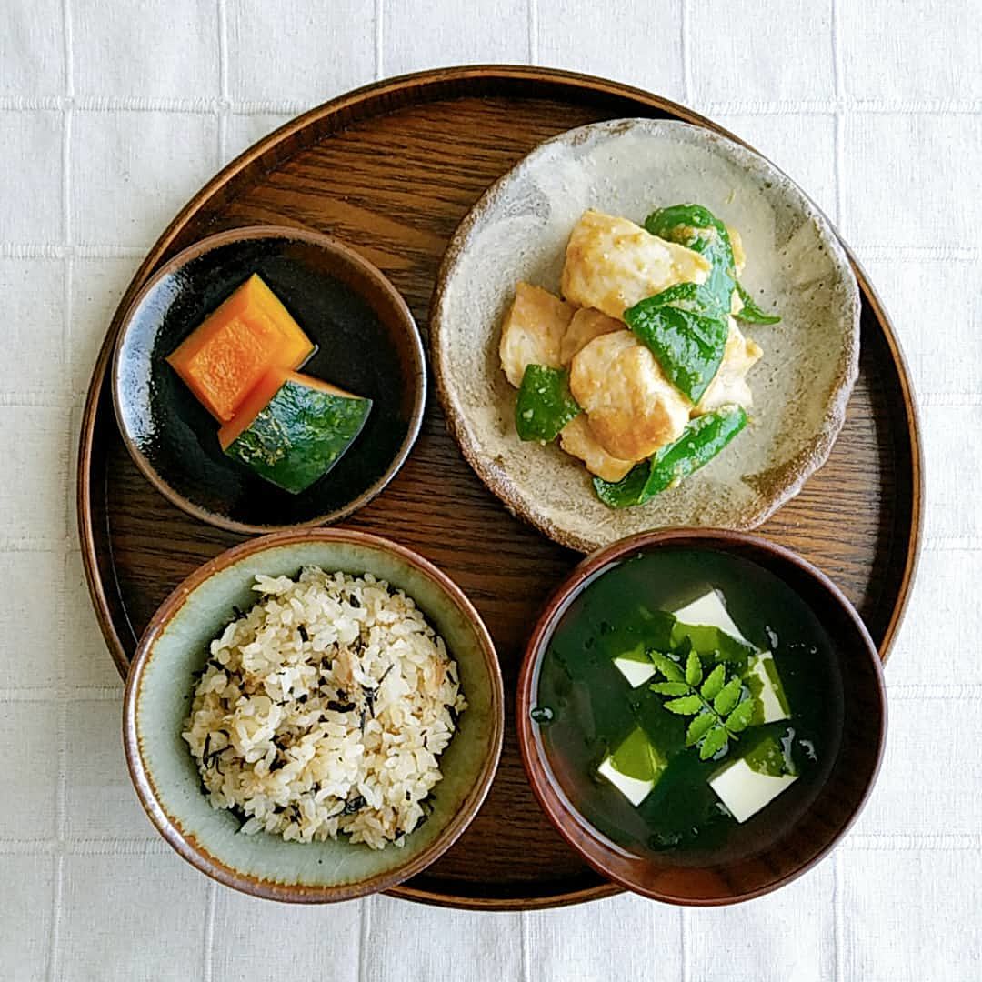 調味料は白だしだけ！ツナとしめじの炊き込みごはん