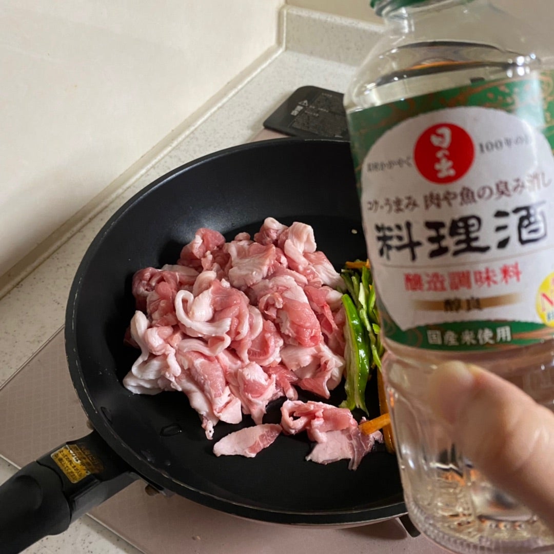 醇良料理酒Vマーク：信頼の生活ブランド株式会社八社会