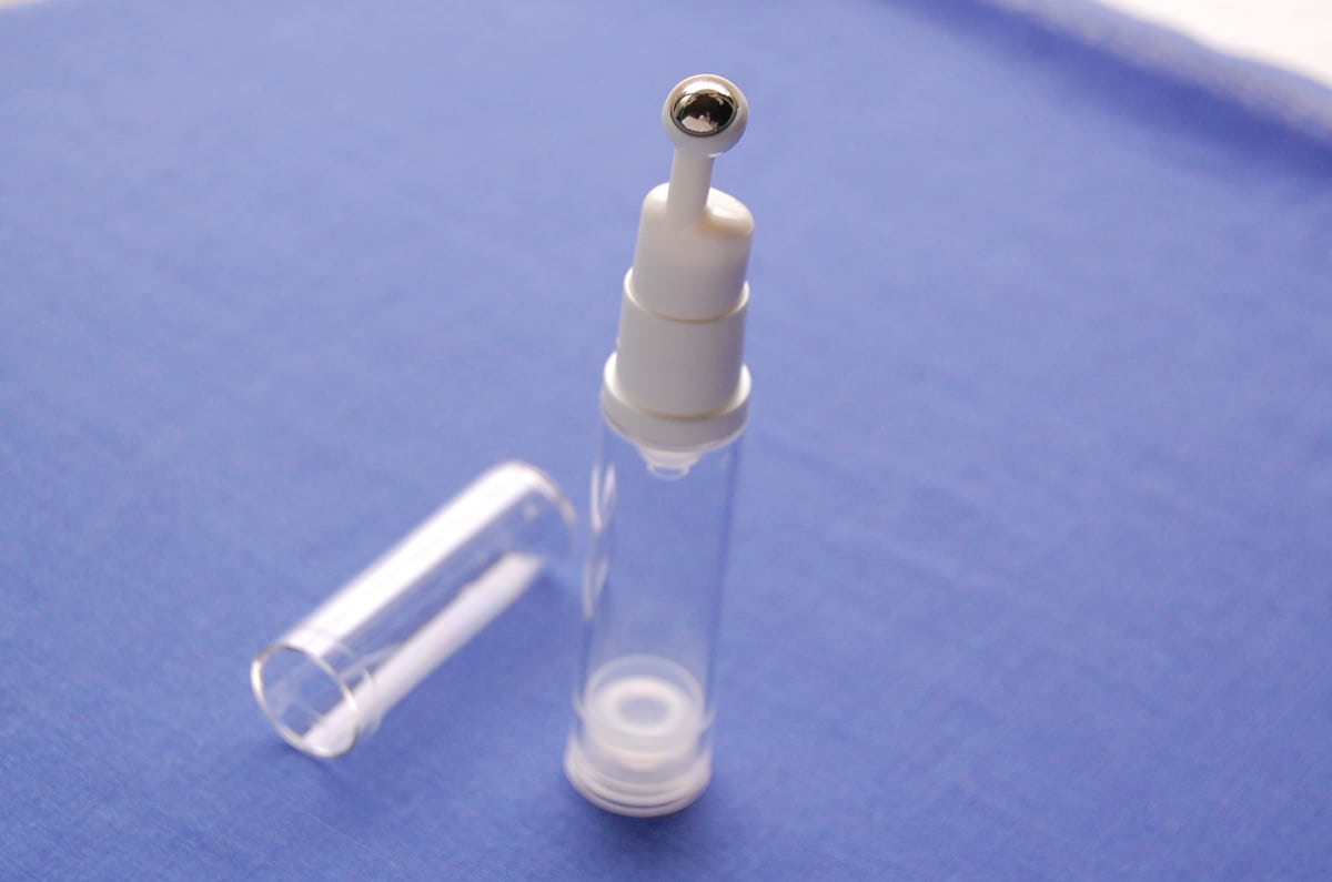 100均検証 スライムみたいなダイソーの「ジェルクリーナー」は絶対に買い！ ホコリだらけのリモコンもキーボードもスピーカーもピッカピカ!!ロケットニュース24