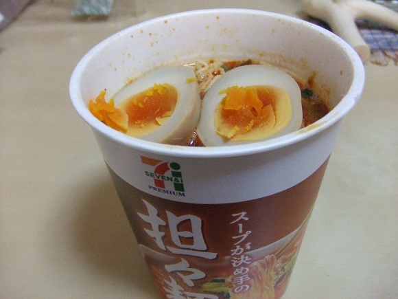 給料日まで一週間あるのにお金がない！どうしても必要な時におすすめのカードローン6選