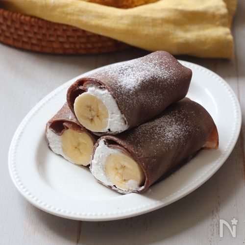 ファミリーマート新商品 話題の「チョコバナナクレープ」を食べてみました!! いぬきち- エキスパート - Yahoo!ニュース