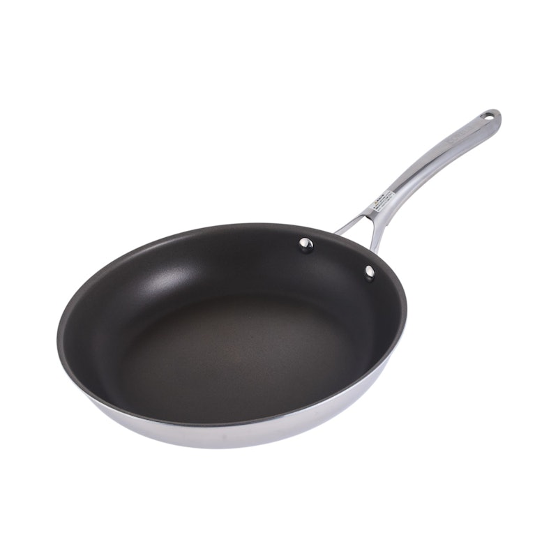 一生使える！「ステンレスフライパン」のおすすめ商品と上手な手入れ法 - macaroni