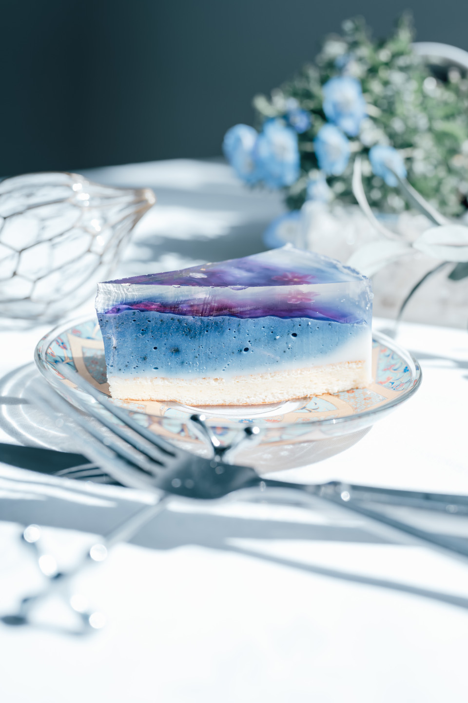 おしゃれなケーキ写真の撮り方 – 光とスタイリングで、季節感と美しさを表現 - NICO STOP ニコストップ フォトライフスタイルWEBマガジン