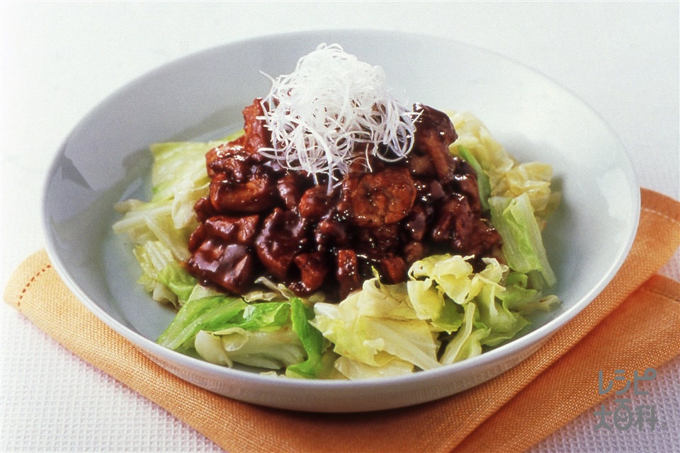 鶏むねとキャベツの濃厚味噌マヨ炒め