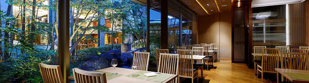 展望レストランシャトレーゼホテル 長野 公式CHÂTERAISÉ HOTEL Nagano Official site