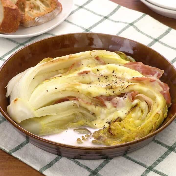 フライパンで簡単♡白菜とベーコンのチーズ焼き