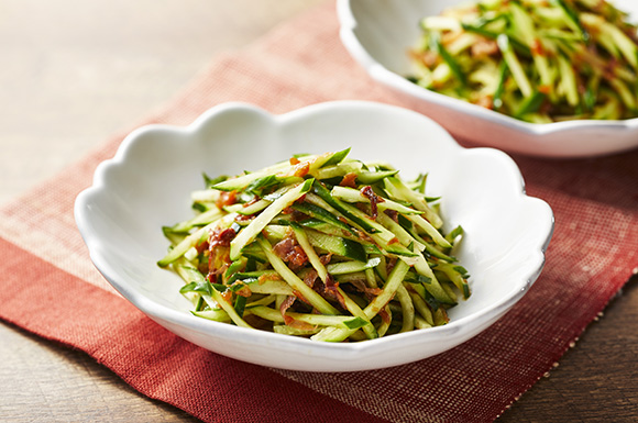 めんつゆで作るきゅうりの一本漬け