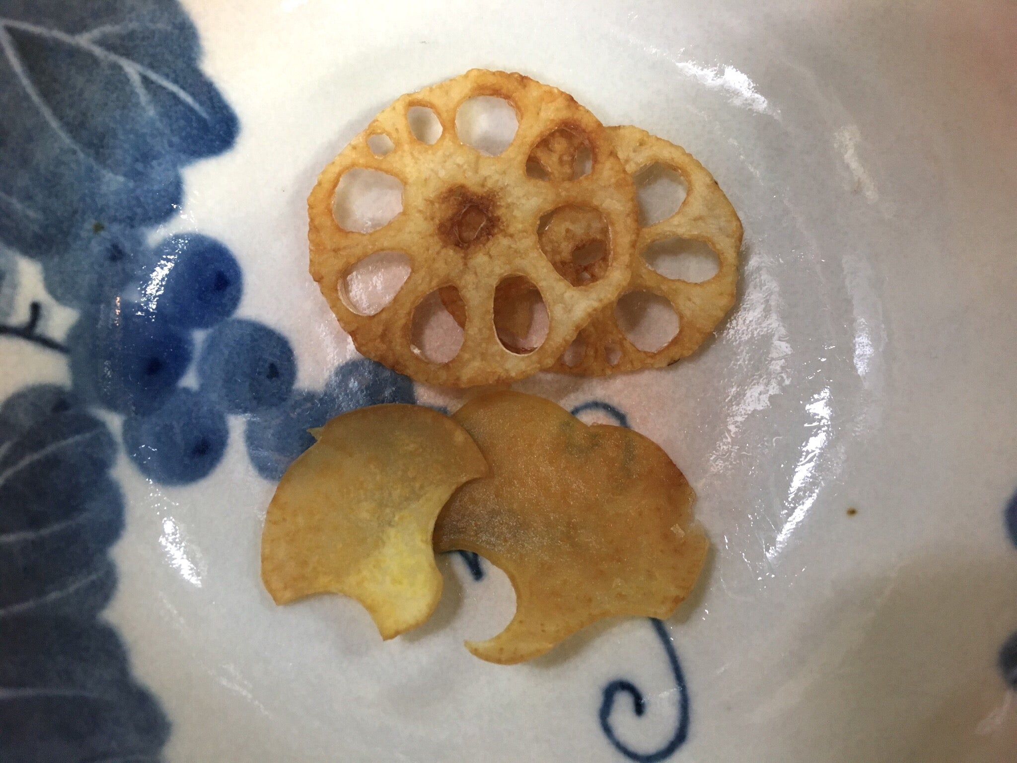 銀杏 イチョウ が薄っすら色づきはじめたら、銀杏 ぎんなん が美味しい季節のサイン！ 季節・暮らしの話題 2016年11月10日- 日本気象協会tenki.jp