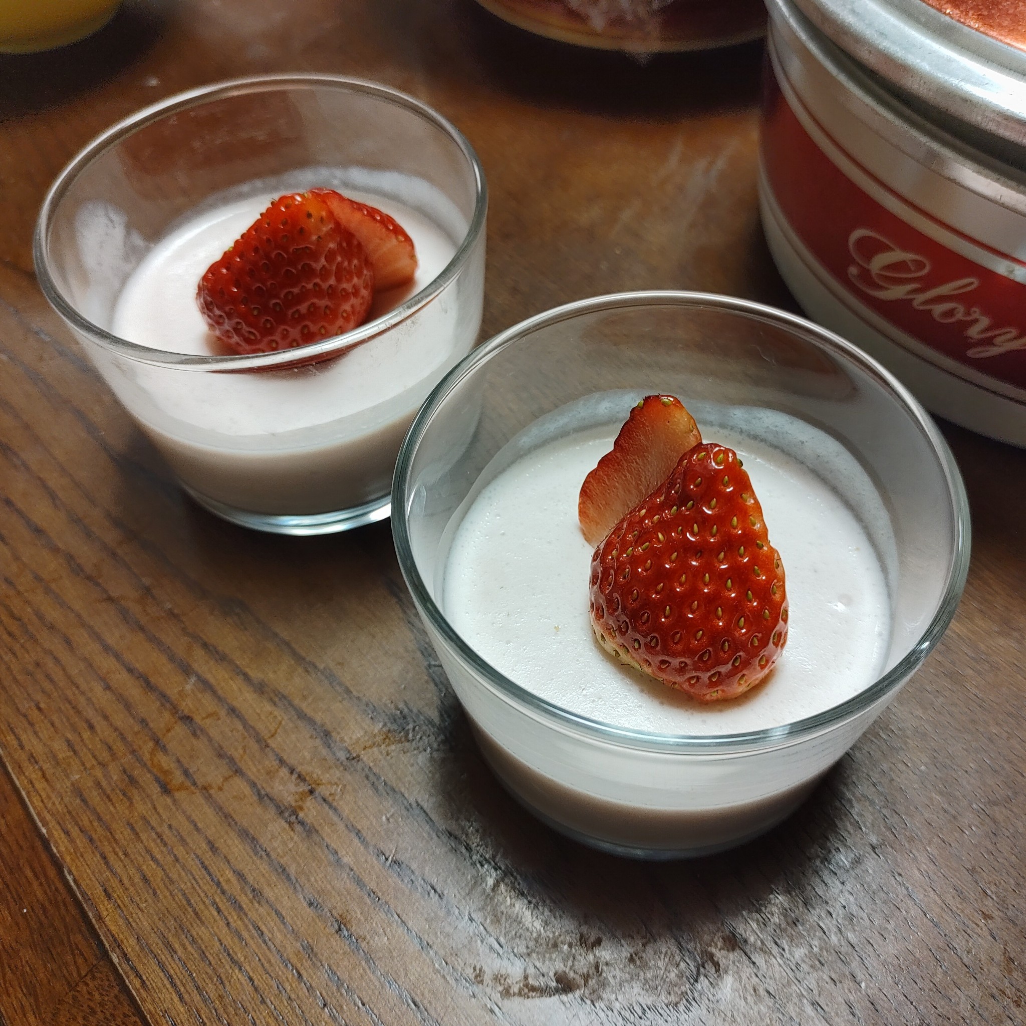 Food Couture:ヨーグルトとマスカルポーネチーズのパンナコッタ