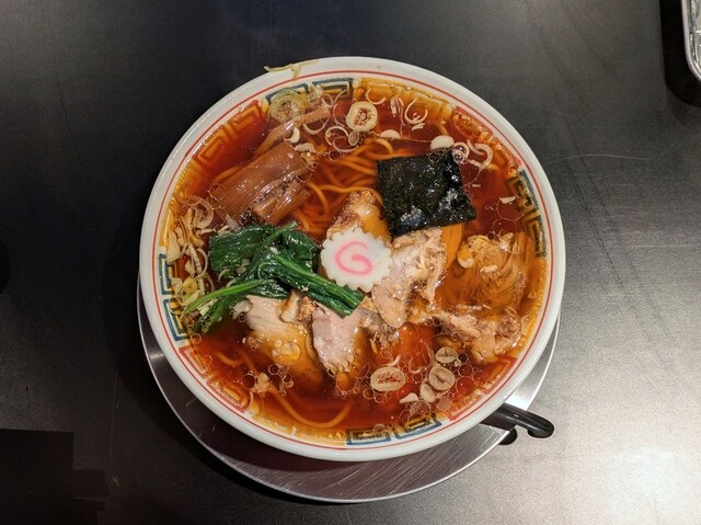 新潟市秋葉区 地産地消にこだわった麺屋米さんの冷たいラーメンは、自家製麺と夏野菜が美味しい冷やし中華でした。号外NET 新潟市江南区・秋葉区・南区