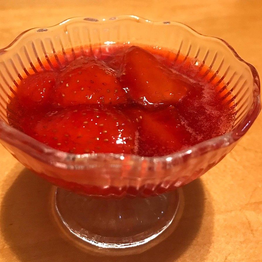 いちごコンポートのレシピ。プロのいちご煮の作り方。 - LIFE.net