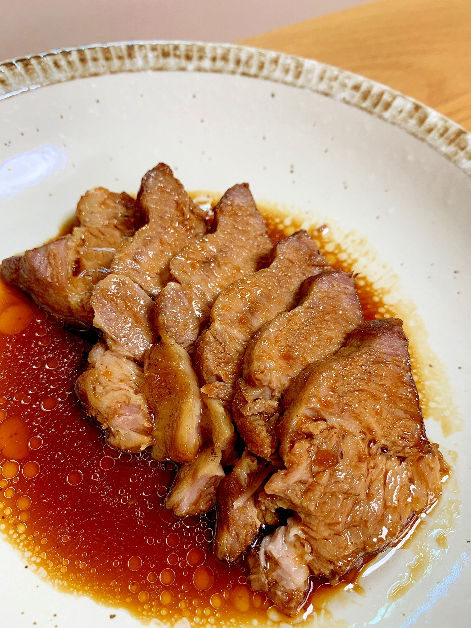 炊飯器で簡単！やわらかチャーシュー丼