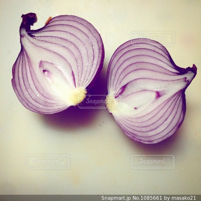 赤たまねぎ 紫たまねぎ・レッドオニオン食品画像のそざい屋さん商用可の食べ物フリー画像配布サイト