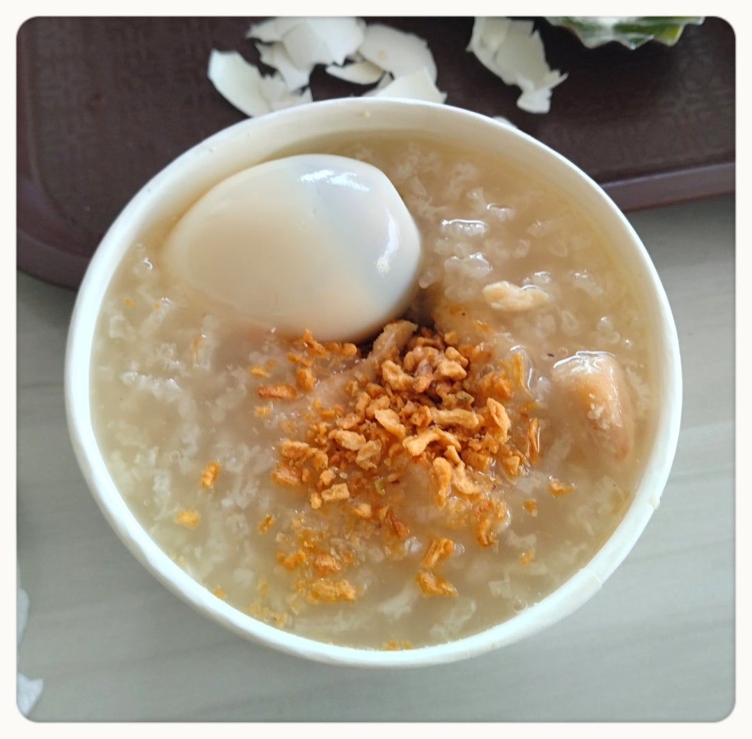 フィリピンB級グルメ 『Lugaw ni Bossing』でフィリピンのお粥 ルガウ をお手軽に食べよう伝説のKalipay