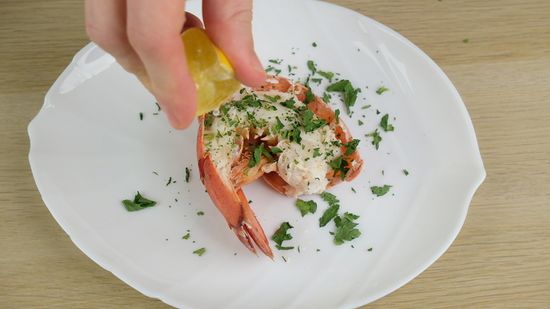 冷凍オマールエビ ロブスター業務用食材の仕入れなら八面六臂