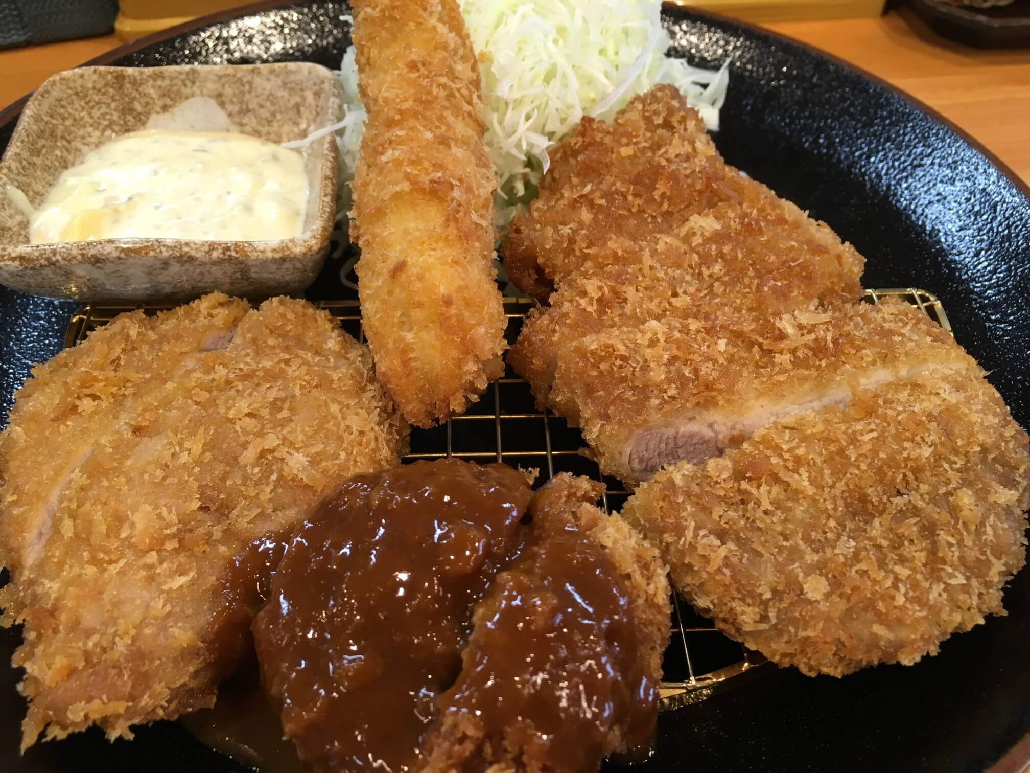 とんかつ きんのつる橋本店 女性に人気 はなつる定食 西区橋本福岡グルメを満喫♪