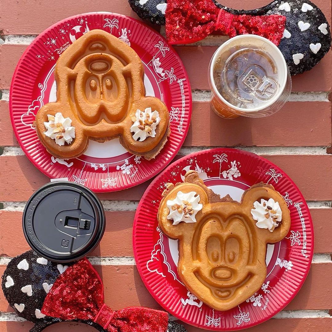 公式 春キャンおすすめ！「細長フード」大集合♪東京ディズニーリゾート・ブログ東京ディズニーリゾート