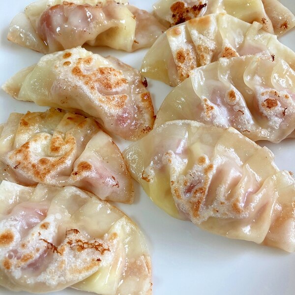 餃子の皮で簡単カリカリチーズスティックレシピ