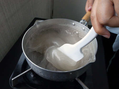 ぷるぷる柔らかくず餅