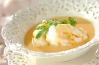 今日のおやつ🍀 カルディの くるみとキャラメルのクッキー です🐿エンガディナー というスイス伝統のお菓子なんですね👀これって ジェネリック通りもん みたいな、ジェネリッククルミッ子なのかと思ったら、エンガディナーをヒントに改良したものがクルミッ子なんで