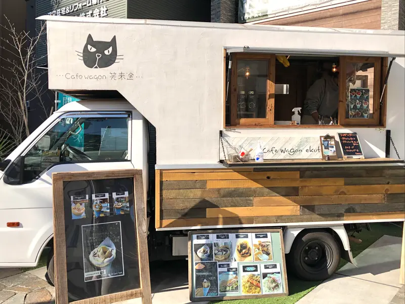 キッチンカーで企業様コラボの創作たこ焼き屋さん @渋谷109 キッチンカー活用例2024年5月 – 鶴金社中