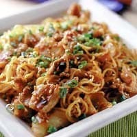 インスタント麺で！豚キムチ焼きそば