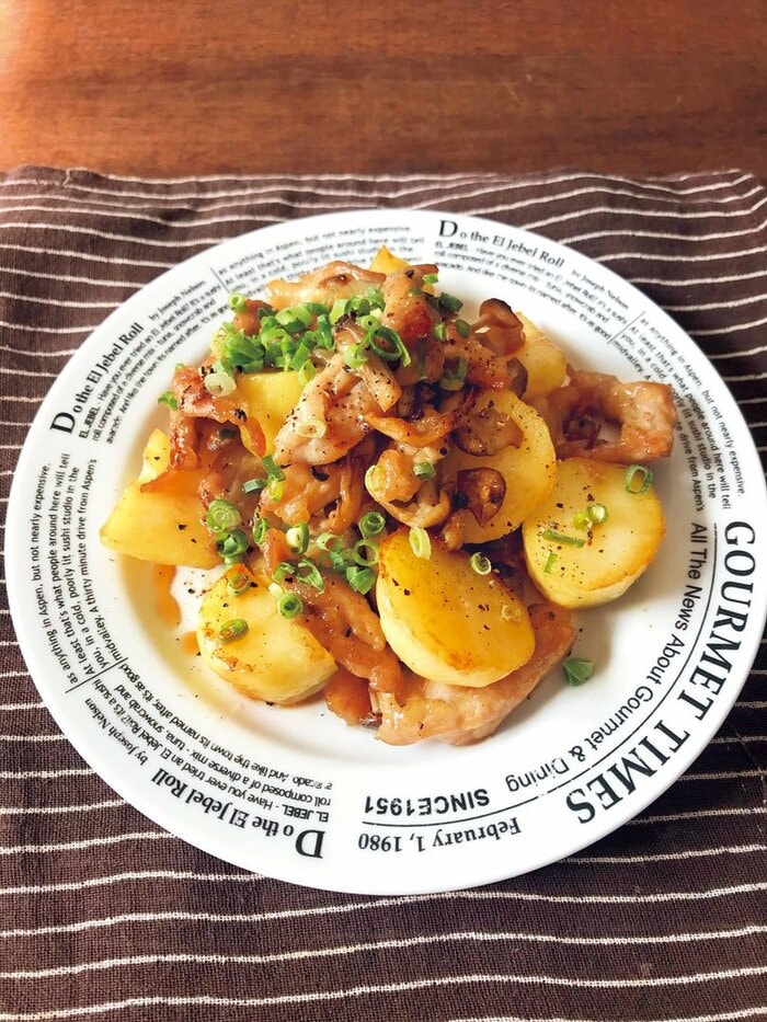 めんつゆで簡単 じゃがいもと厚揚げの煮物