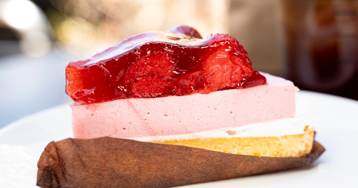 スタバ 新作レポ 「ストロベリータルト」は超濃厚で美味！ 見た目も可愛い話題のスイーツMORE