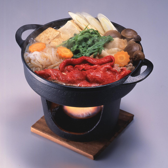 定番すき焼きからアレンジお鍋まで。牛肉を使った鍋レシピ6選料理家 レシピ満載 みんなのきょうの料理 NHK「きょうの料理」で放送のおいしい料理レシピをおとどけ