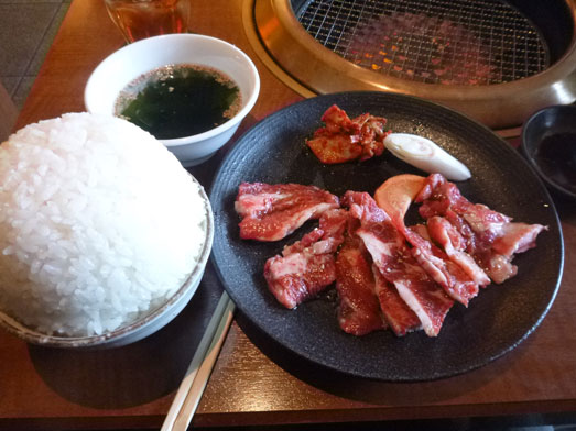 だし麺各種ご注文のお客様。 羽釜ご飯、いくら食べても0円！！！ マンガ盛りも喜んで！！ 名物店員:お残し許しまへん娘ミカラーメン ラーメン大好き ラーメン好きな人と繋がりたい ラーメン部 ラーメンインスタグラマー ラーメン巡り ラーメンパトロール ラーメン