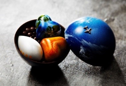 地球缶チョコレートANOTHER MOON 1つ＆紙袋1枚