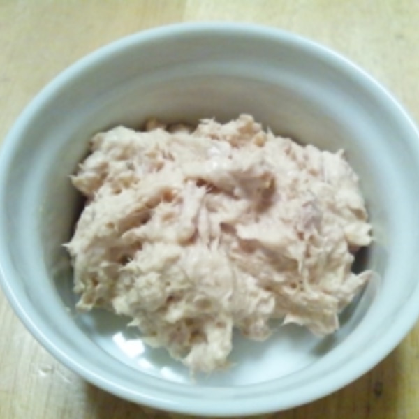 コンビニのツナおにぎり！？っぽくシーチキンの具