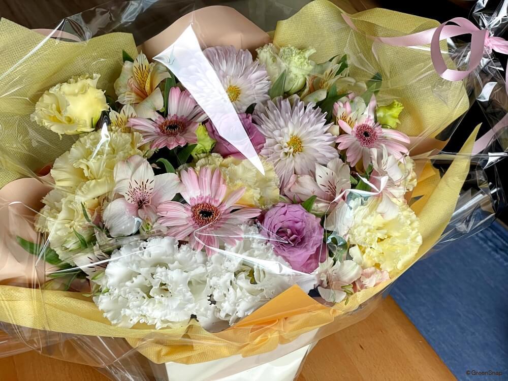 花束・アレンジメントを長持ちさせる方法を教えて下さい。 - 大阪府豊中市の花屋「花の部屋」