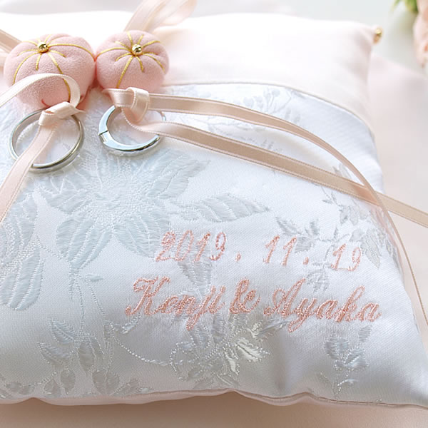 リングピロー梅の花 白 ・完成品＜シェリーマリエ・リングピローコーナー＞